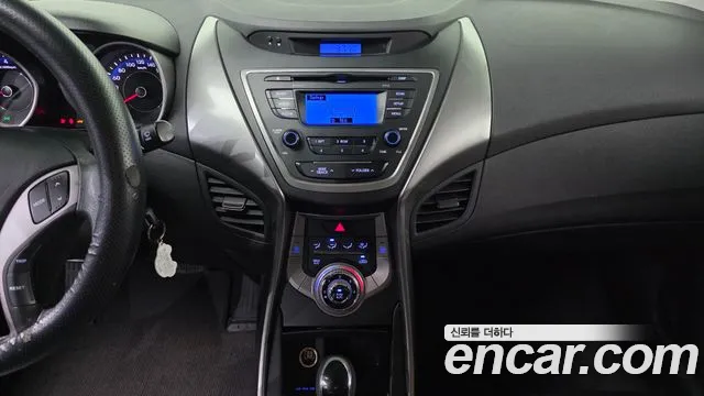 Hyundai Avante 2013 thumb 12