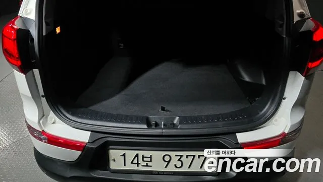 Kia Sportage 2015 thumb 10
