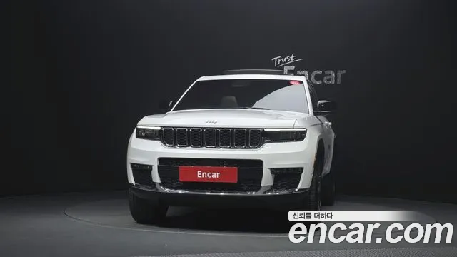 Jeep Grand Cherokee 2023 thumb 12