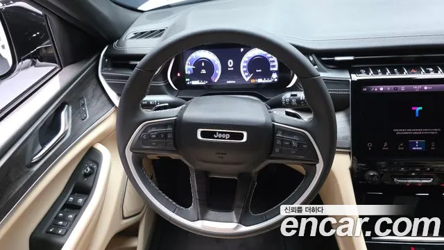 Jeep Grand Cherokee 2023 thumb 8