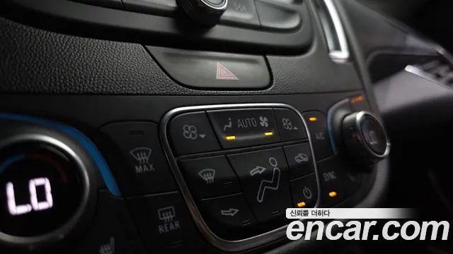 Chevrolet Malibu 2016 thumb 10