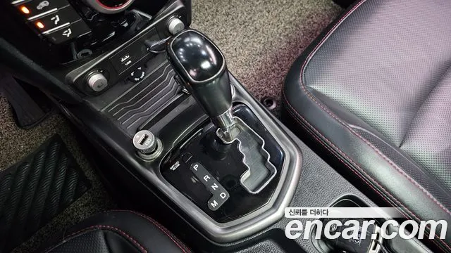 KGM Tivoli Air 2016 thumb 7