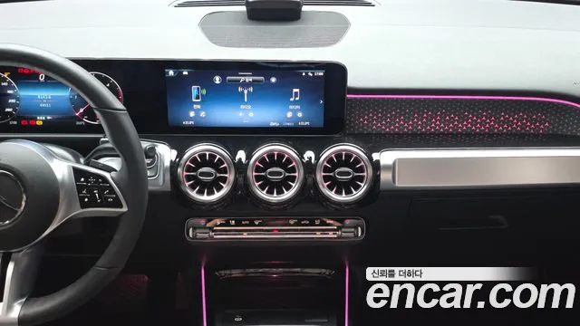 Mercedes-Benz GLB 2024 thumb 8