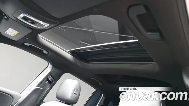 Mercedes-Benz GLB 2024 thumb 9