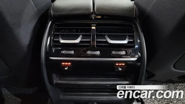 BMW 5 серии 2017 thumb 9