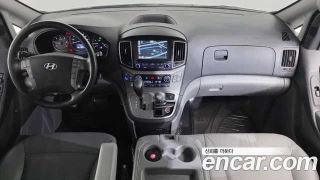Hyundai Staria 2016 thumb 12