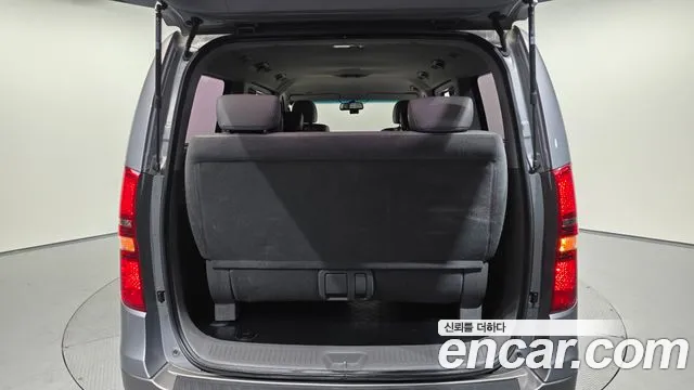 Hyundai Staria 2016 thumb 10