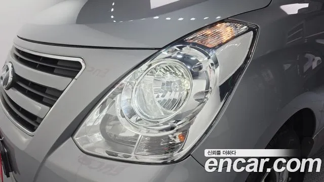 Hyundai Staria 2016 thumb 11