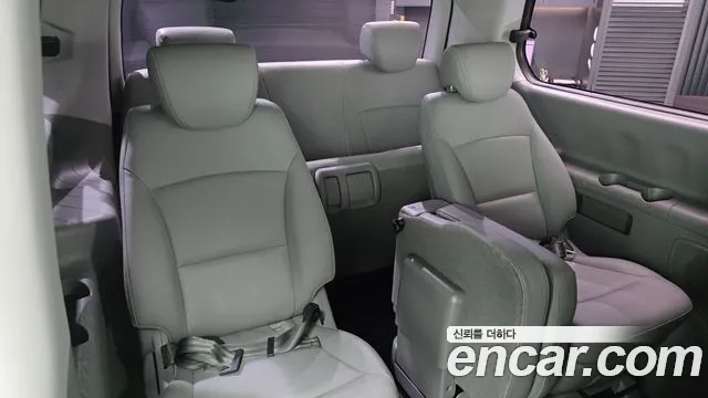 Hyundai Staria 2016 thumb 2
