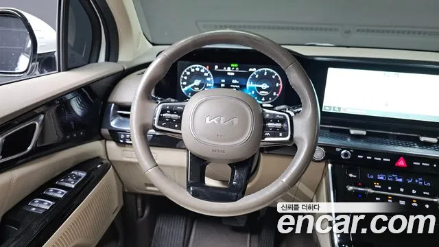 Kia Carnival 2021 thumb 12
