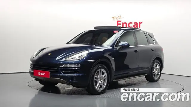 Porsche Cayenne 2011 thumb 6