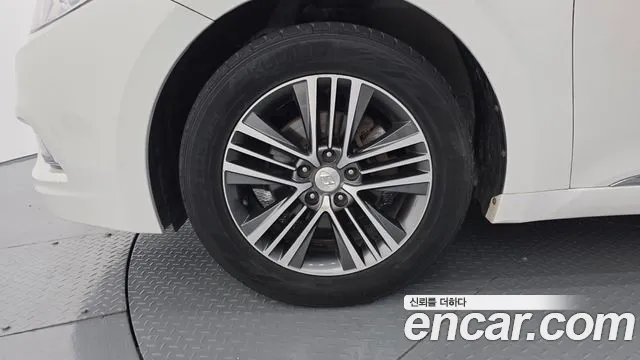 Hyundai Grandeur 2013 thumb 11