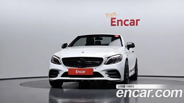 Mercedes-Benz C-Class 2019 thumb 10