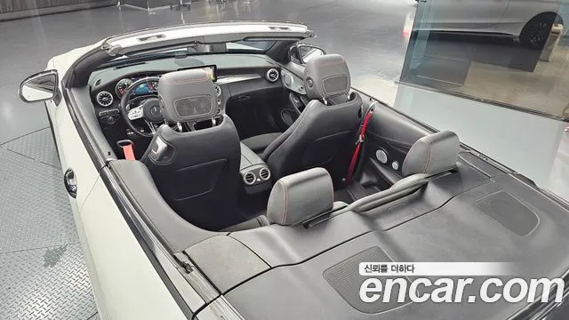 Mercedes-Benz C-Class 2019 thumb 5