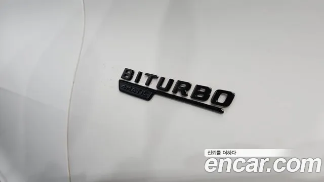Mercedes-Benz C-Class 2019 thumb 3