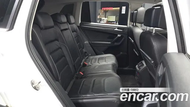 Volkswagen Tiguan 2020 thumb 12