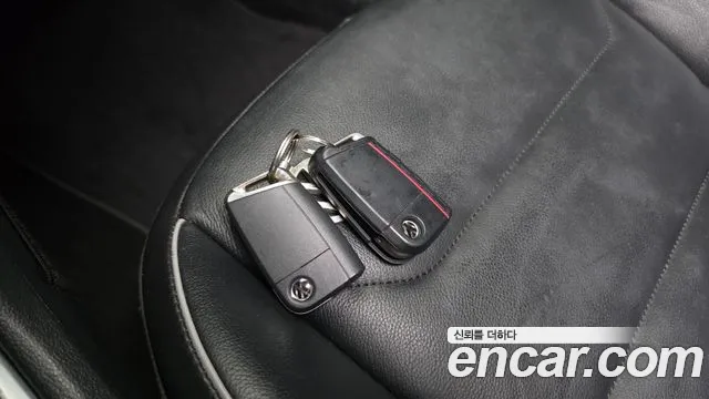 Volkswagen Tiguan 2020 thumb 9
