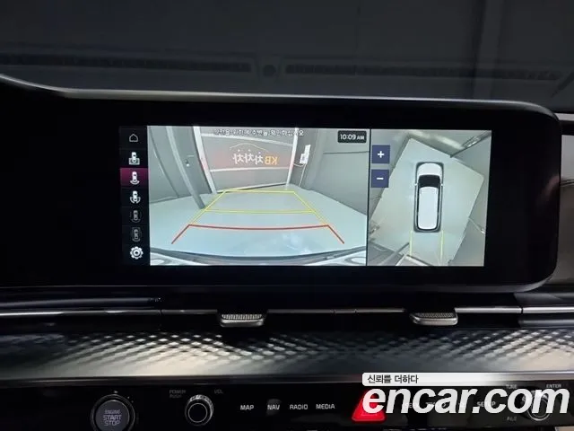 Kia Carnival 2021 thumb 3