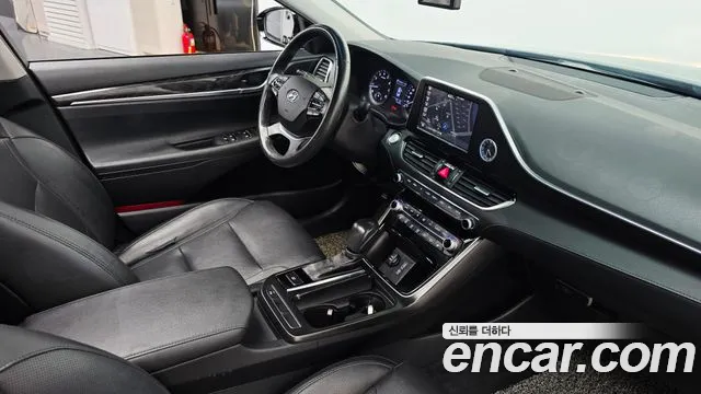 Hyundai Grandeur 2017 thumb 12