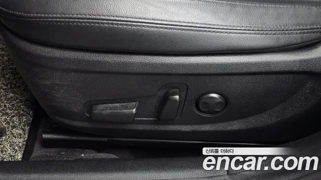 Hyundai Grandeur 2017 thumb 8