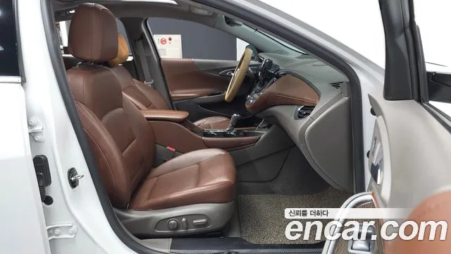 Chevrolet Malibu 2017 thumb 6