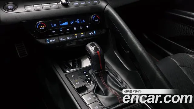 Hyundai Elantra 2021 thumb 9