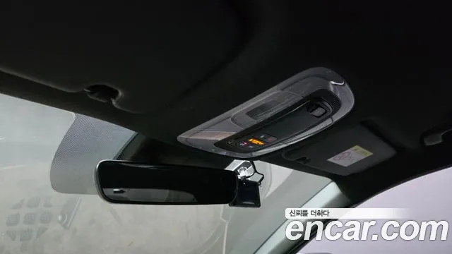 Hyundai Elantra 2021 thumb 2