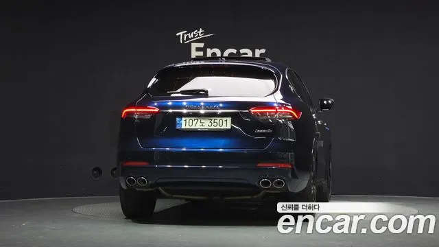 Maserati Levante 2022 thumb 8