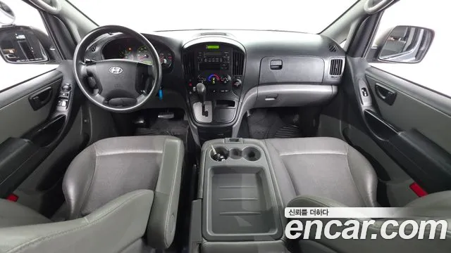 Hyundai Staria 2015 thumb 8