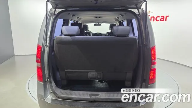Hyundai Staria 2015 thumb 10