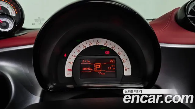 Smart Fortwo 2018 thumb 9