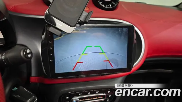 Smart Fortwo 2018 thumb 11