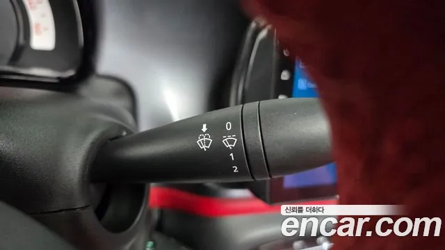 Smart Fortwo 2018 thumb 2