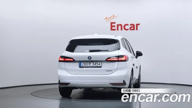 BMW 2 серии Active Tourer 2024 thumb 12