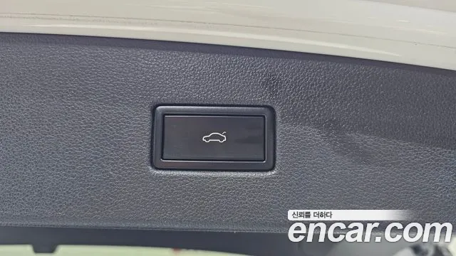 Volkswagen Tiguan 2018 thumb 9