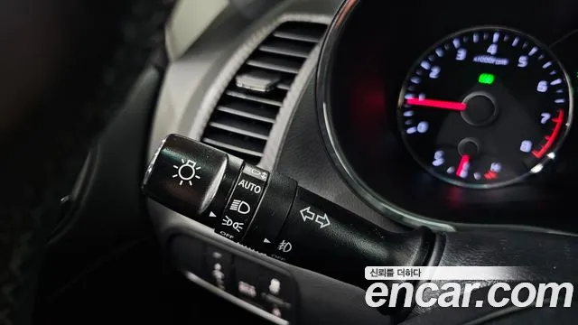 Kia K3 2013 thumb 3