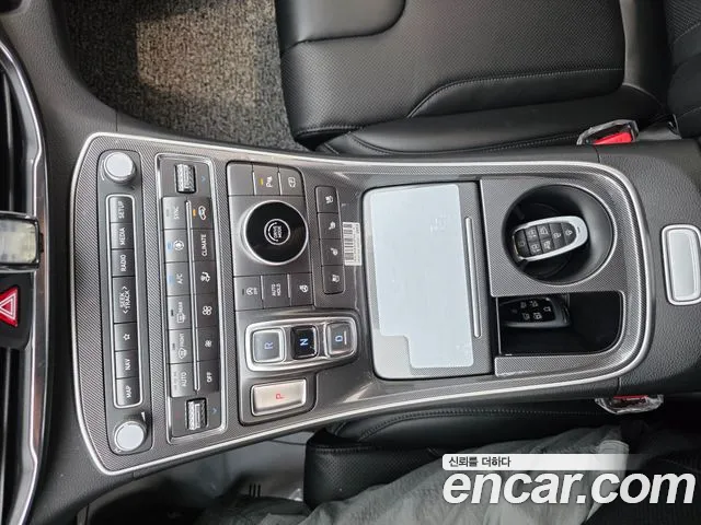 Hyundai Santa Fe 2022 thumb 9