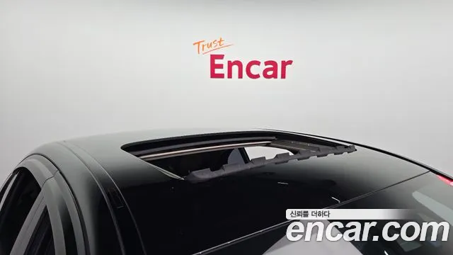 Mercedes-Benz E-Class 2017 thumb 4