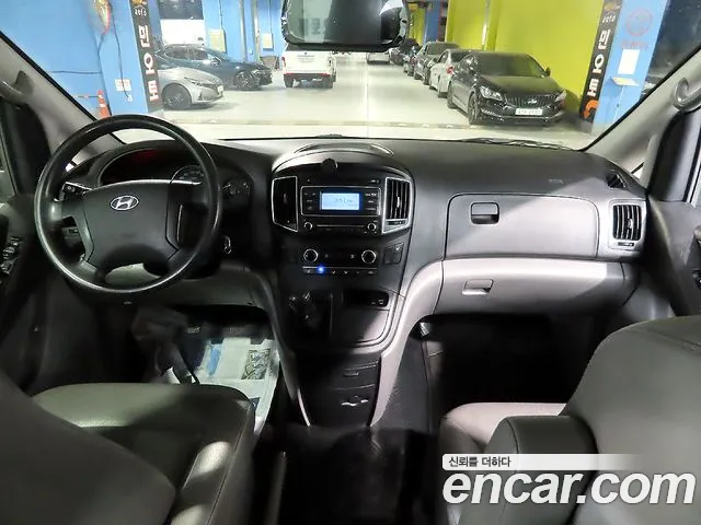 Hyundai Staria 2015 thumb 2
