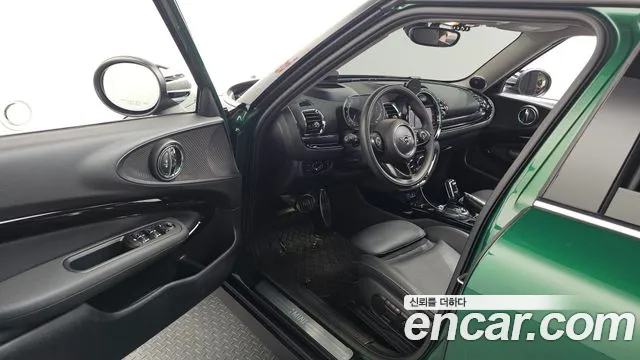 Mini Cooper Clubman 2020 thumb 2