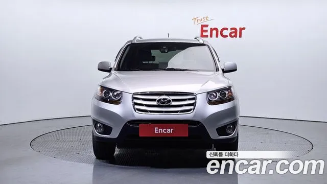 Hyundai Санта Фе 2010 thumb 9