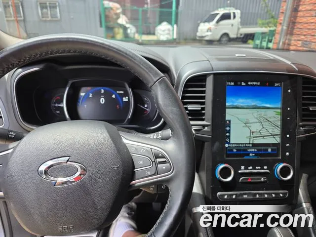 Renault QM6 2016 thumb 6