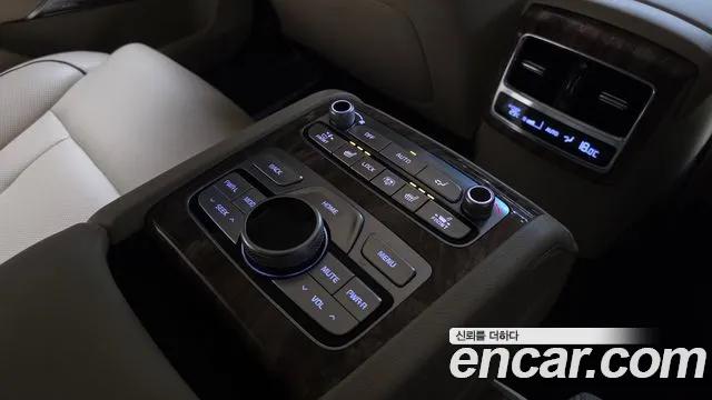 Kia K9 2019 thumb 2