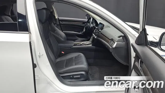 Honda Accord 2022 thumb 11