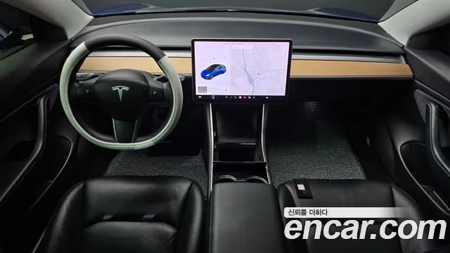 Tesla Model 3 2020 thumb 11