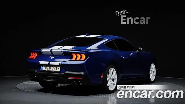 Ford Mustang 2024 thumb 7