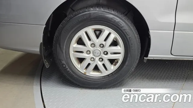 Hyundai Staria 2015 thumb 10