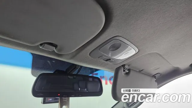 Hyundai Staria 2015 thumb 12