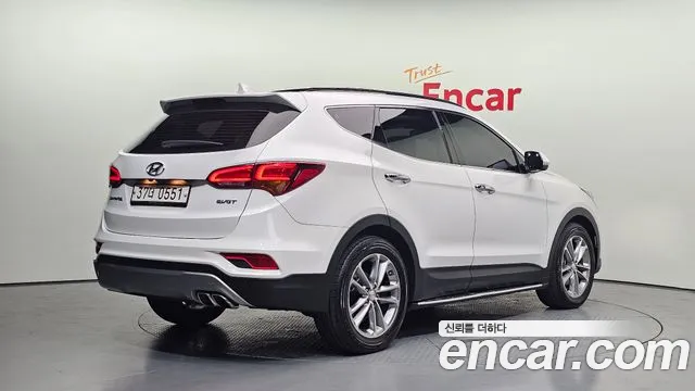 Hyundai Santafe 2015 thumb 3
