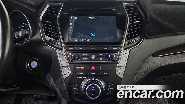 Hyundai Santafe 2015 thumb 8